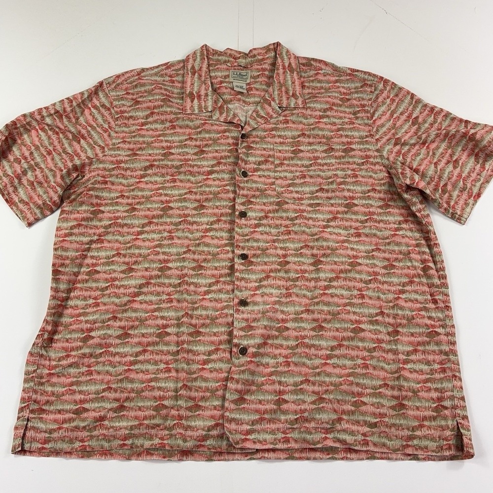 L.L. Bean Shirt Mens 2XL Multicolor Geometric Short Sleeve Button Up 300229